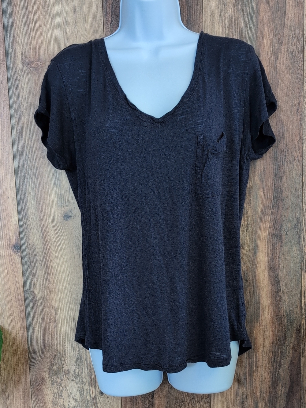 aerie V-Neck Short Sleeve Pocket Boyfriend Tee L          W375